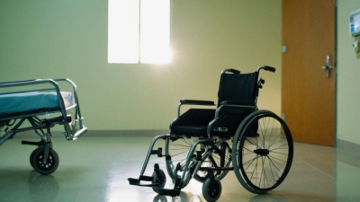 Женщина лишилась рук и ног после того, как её лизнула собака 21/02/2026 &ndash; Новости