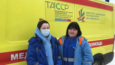 В Набережных Челнах бригада скорой помощи и родные вместе спасли пациента с остановкой сердца 29/01/2026 &ndash; Новости