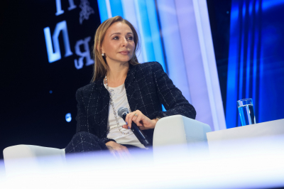 Ставшая мамой в 52 Дробязко призналась, какой совет дала ей Навка перед родами