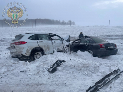 В&nbsp;массовом ДТП в&nbsp;Татарстане пострадали четыре человека, в&nbsp;том числе ребенок