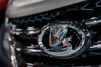 Новые российские автомобили могут освободить от&nbsp;платы за&nbsp;парковку на&nbsp;год