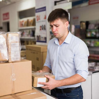 Юрист рассказал, как вернуть деньги за бракованный товар с маркетплейса