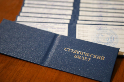 РБК: ученый Андрей Коняев дал вредный совет первокурсникам
