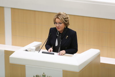 Матвиенко призвала миллиардера Мордашова действовать по совести
