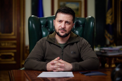 Зеленский призвал Запад передать Украине ядерное оружие