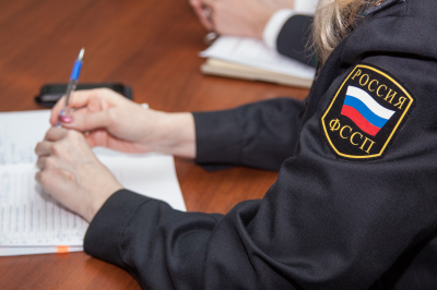 Долг от 3000 рублей: когда приставы имеют право арестовать автомобиль и другое имущество