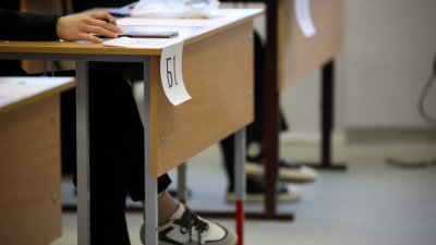 Минпросвещения ограничило объем контрольных работ в школах до 10% учебного времени 09/04/2026 &ndash; Новости