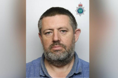 Британца посадили за договор с женщиной надругаться над ее 12-летней дочерью