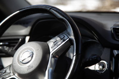 В Госдуме предложили отменять все автомобильные штрафы онлайн