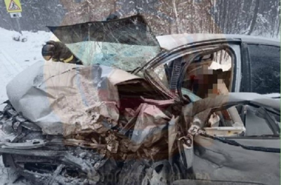 На трассе в Татарстане иномарка влетела в другую: один человек погиб