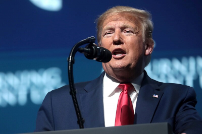 Хинкл: Обращение Трампа к нации показало, что он в бреду