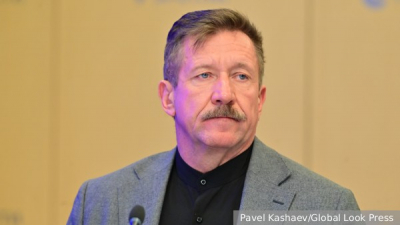 В аэропорту Нюрнберга 11 человек сняли с рейса из-за массовой драки