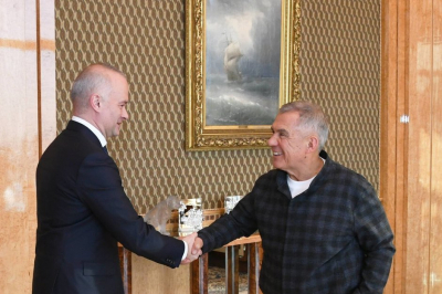 Рустам Минниханов обсудил с главой ОАК модернизацию Казанского авиазавода