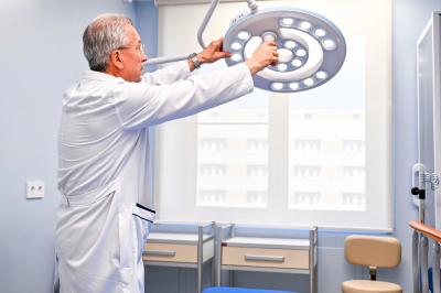 В Госдуме предложили ввести бесплатное протезирование зубов для пенсионеров