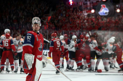 Железный камбэк: &laquo;Локомотив&raquo; перевернул игру в Омске с 0:2 до 4:2 и выбесил Буше