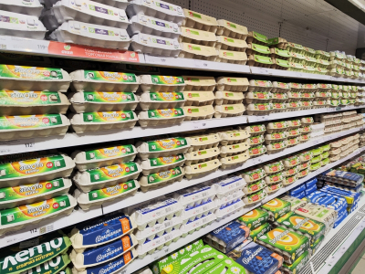 Рост цен на яйца, сахар и смартфоны ускорили годовую инфляцию в Прикамье: что еще подорожало