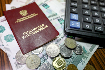 В России с 1 мая изменились правила расчета пенсий и вывоза золота